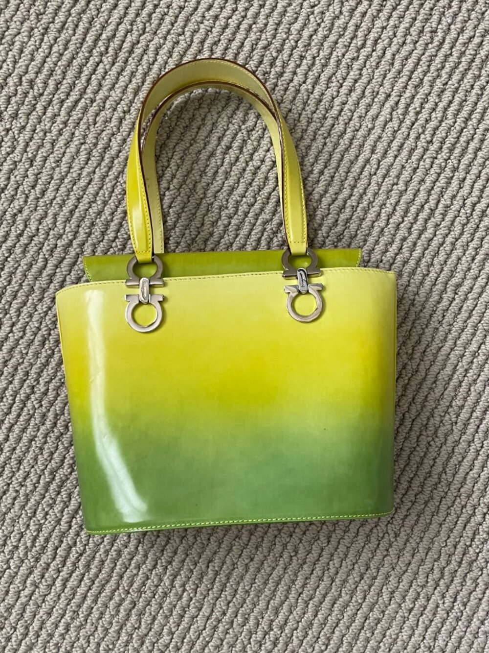 Salvatore Ferragamo Handbag/Shoulder Bag - Picture 4 of 9